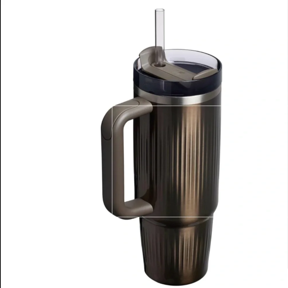 STANLEY 30oz‎ Metallic Adventure Tumbler "Gunmetal Shine" - Picture 6 of 9